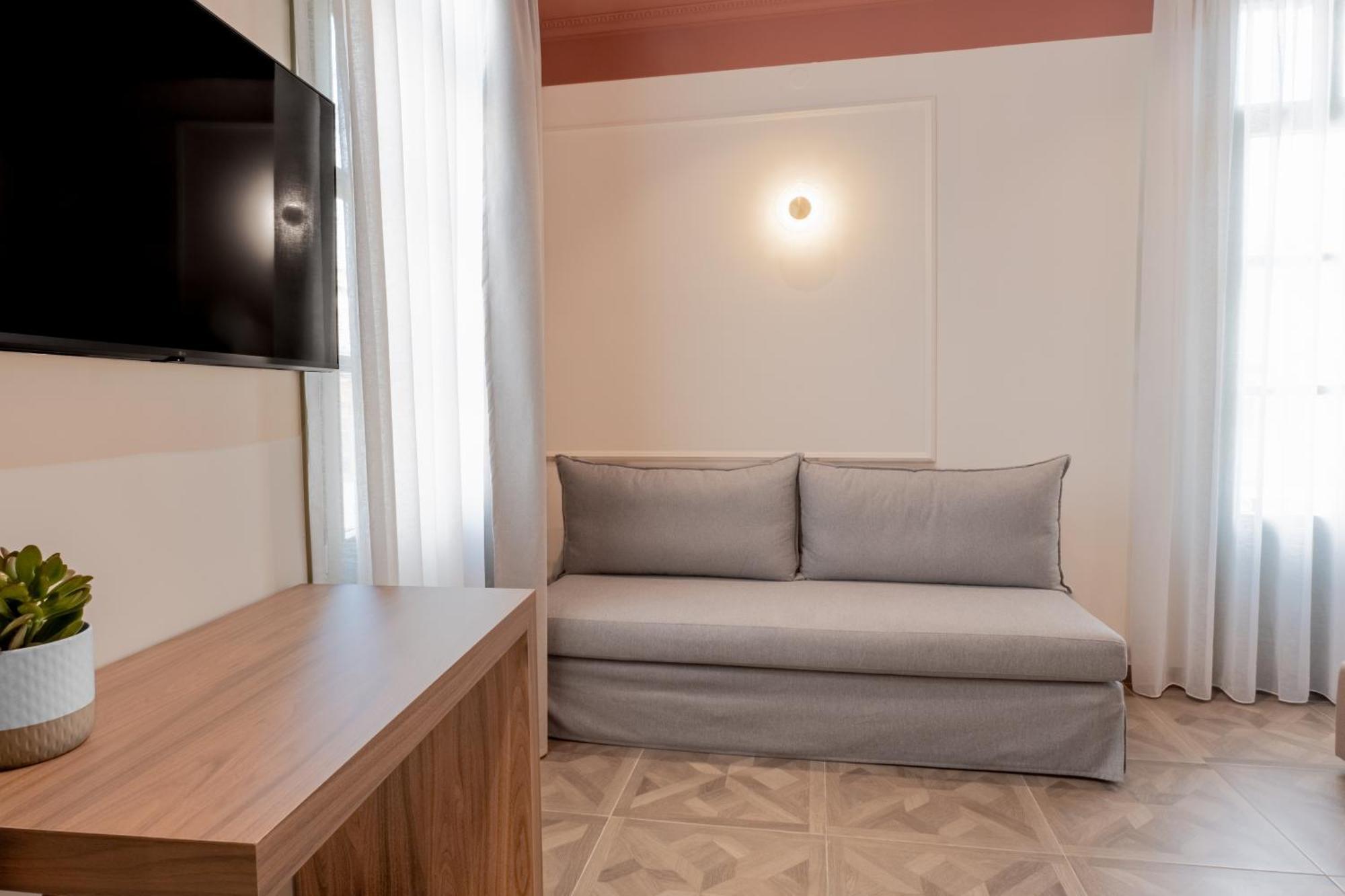Atlas Boutique Suites Kavala Bagian luar foto
