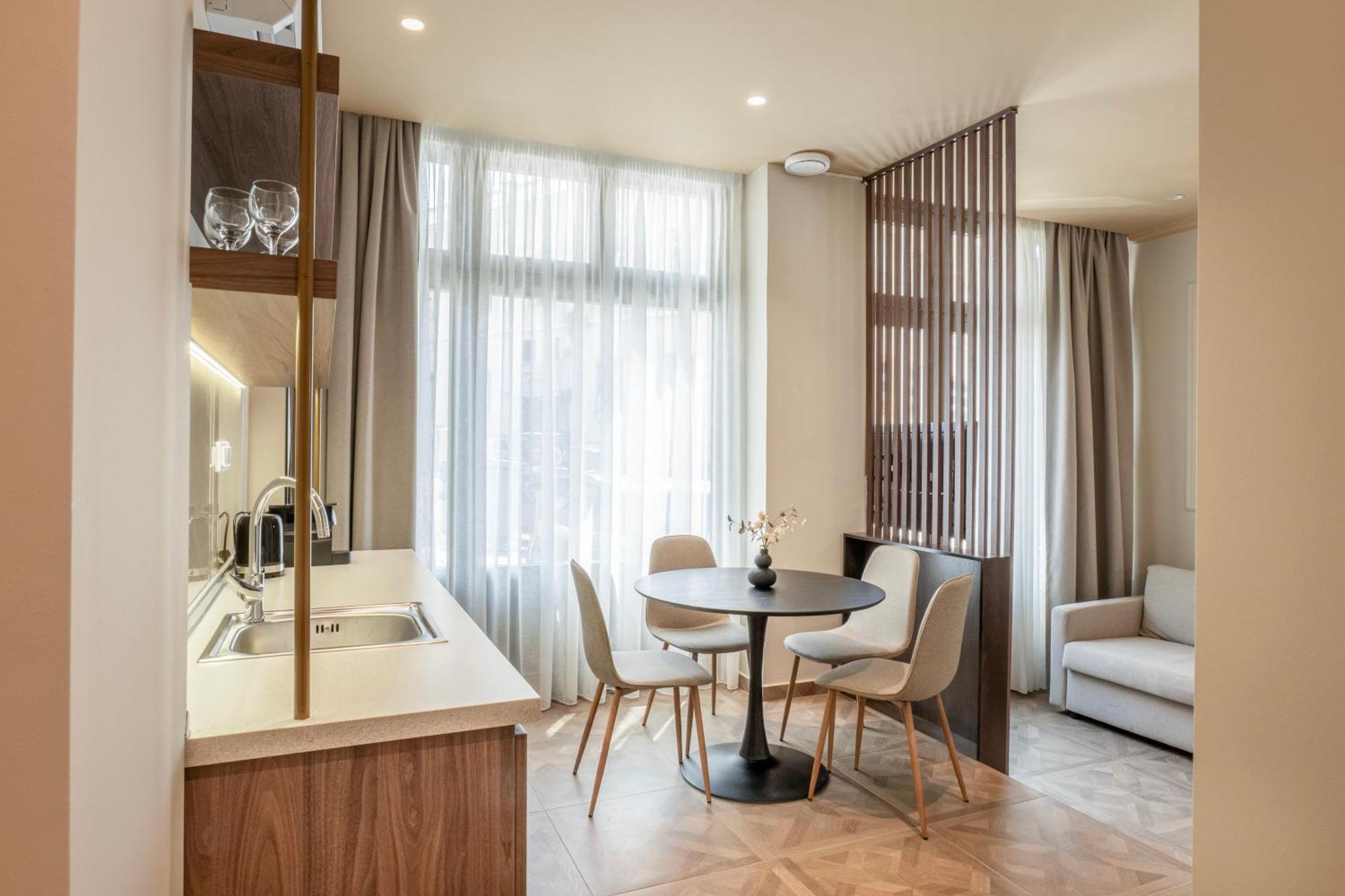 Atlas Boutique Suites Kavala Bagian luar foto