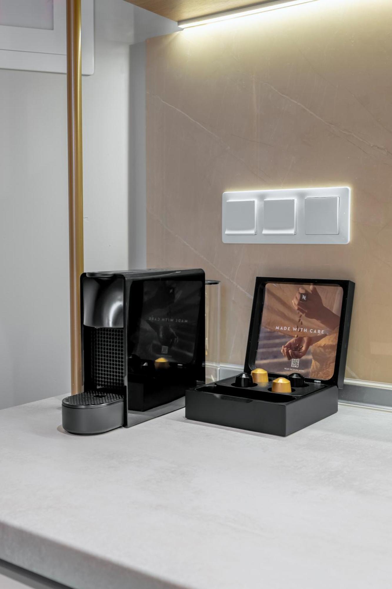 Atlas Boutique Suites Kavala Bagian luar foto
