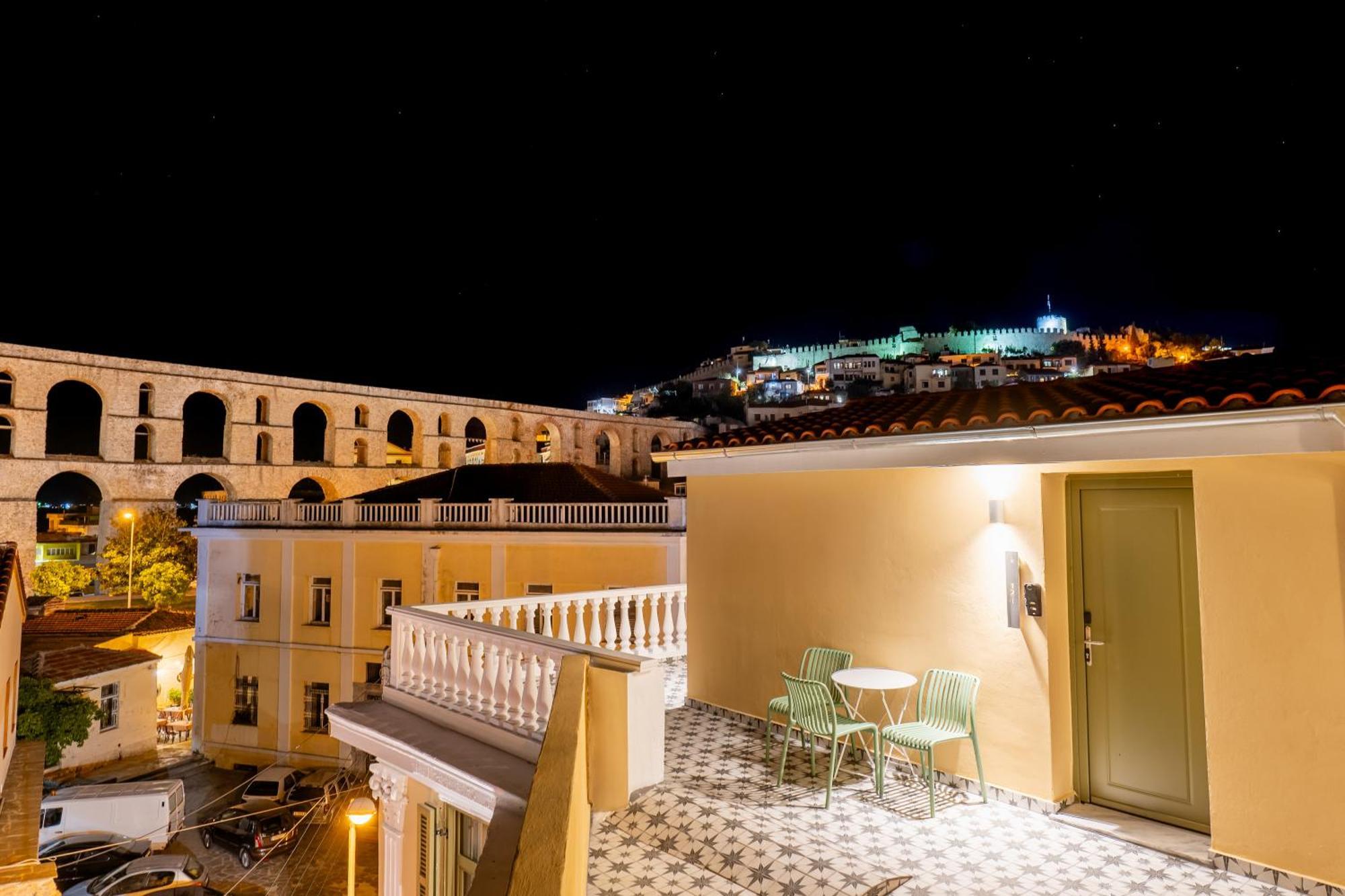 Atlas Boutique Suites Kavala Bagian luar foto